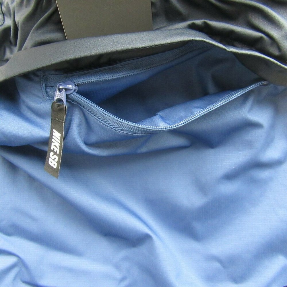 Nike SB Skateboarding Track Pants Size Small Mens - Picture 6 of 12